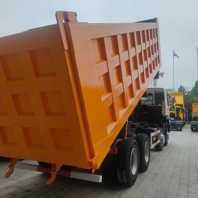 Vorsteigerhebung Sinotruk Chassis Schwerlast-Dump Truck mit hydraulischer Steuerung