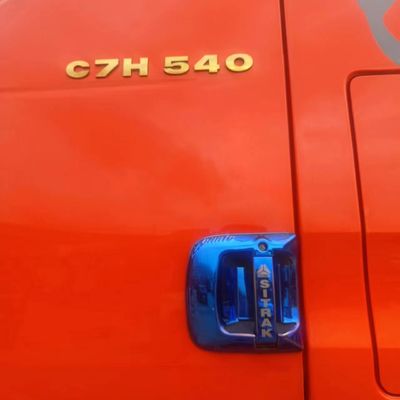 Handgetriebe Schwerlast-Diesel-Traktor für landwirtschaftliche Arbeiten 11m*2,55m*3,45m