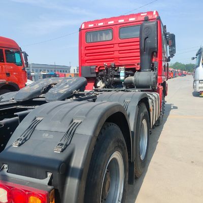Schwerlastkraftwagen aus Kohlenstoffstahl für landwirtschaftliche Anwendungen 6,8 x 2,5 x 3,8 m