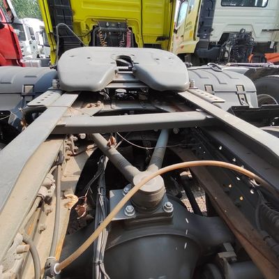 Sinotruck 480 PS Halbanhänger mit Luftfederungssitz und 8.800 kg Gesamtgewicht
