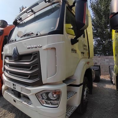Sinotruk Fahrgestell 10 Räder Transport Schwerlast-Traktor für Ihre Anforderungen
