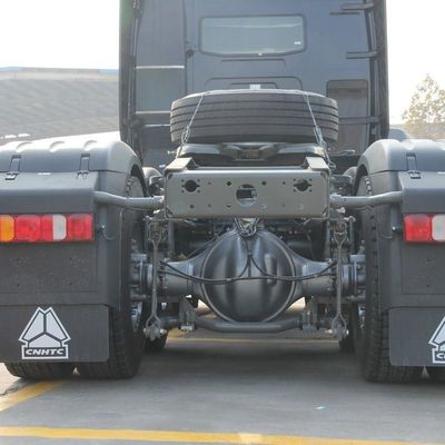 600L Kraftstoffbehälter 420 PS 6X4 Traktor mit ≤ 5 Sitzplätzen Nationaler Schwerlastwagen HOWO A7-Serie