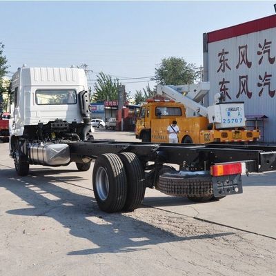 Dongfeng Nutzfahrzeug 180 PS 4X2 9,6 m Box Truck für schwere Lasten und lange Strecken