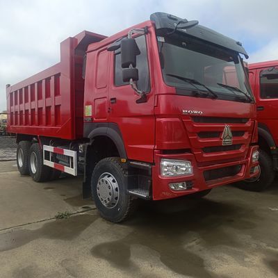 Sinotruk-Fahrzeug-Basis mit fortgeschrittener Leistungshilfe und Motor mit 351-450 PS