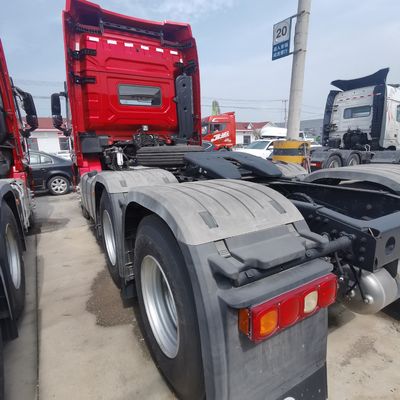Front-Lifting-Style-Dump Truck-Basis mit Sinotruk-Fahrwerk und Reifen 21-30t Ladekapazität