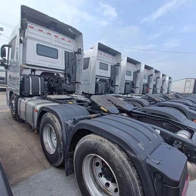 400 PS langes Anhänger-Dump Truck mit Luftfederungssitz und 1000 L Tank geeignet