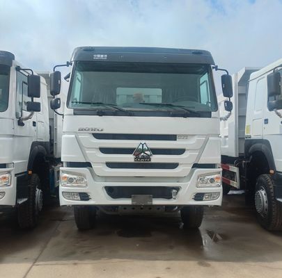 6×4 HOWO Diesel 371 PS Schwerlast-Dump Truck 10 Räder Manuelles Transportfahrzeug für ≤5 Sitzplätze