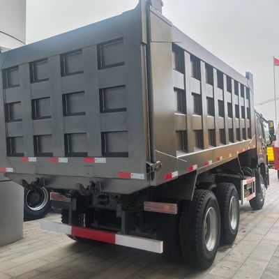 Diesel-Schwerlastfahrzeug HOWO371HP mit 10 Rädern und 30 Tonnen Lastwagen oder Rhd Manuelles Dump Truck Transportfahrzeug