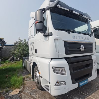 Sitrak 4X2 480 PS schwerer Traktor mit 1000L Tank Online und Anpassung