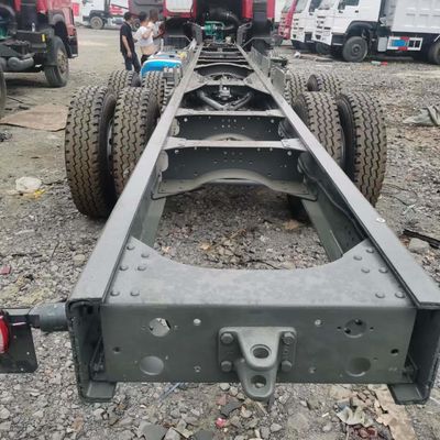 11.6mX2.55mX3.96m Haowo Gebrauchtwagen mit Reifen und 400-600 Liter Tankkapazität