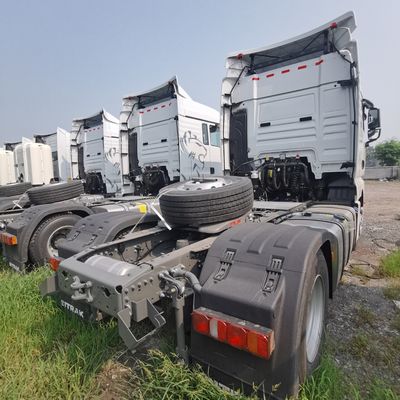 Sitrak 4X2 480 PS Tractor Trailer mit 600 L Tank und US-Währung