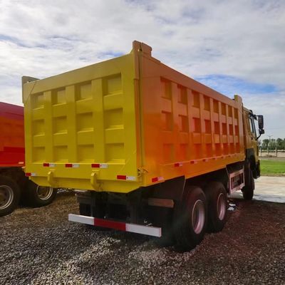 12100.000kg Chinesische Gebrauchtwagen Transport HOWO Dump Truck mit Kohlenstoffstahl Ladekiste