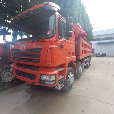 4-6L Motorkapazität Verwendetes Kipper-Chassis für Schwerlast-Dump-Trucks und Rohrlose Reifen