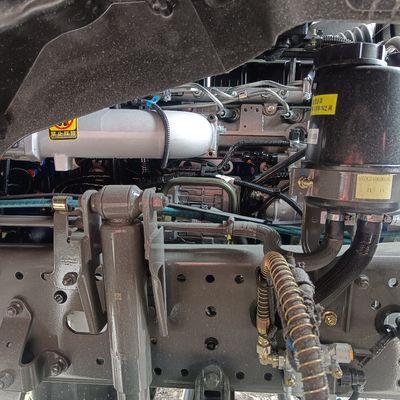400L Kraftstofftank Kohlenstoffstahl ZZ4257N3247E1H Diesel-Schwerlastwagen zum Schleppen von Semi-Anhängern