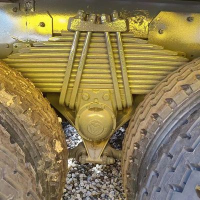 Sinotruk Schwerlast-Dump Truck mit 30 t Ladekapazität und Reifen 6 × 4 Antriebsrad