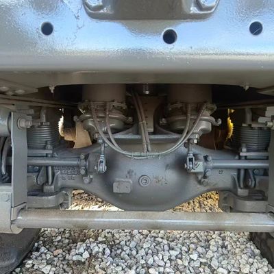 2024 angepasster Diesel-HOWO-Dump-Truck für den Transport von Schwerlastfahrzeugen zu erschwinglichen Preisen