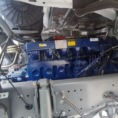 6×4 Antriebsrad Sinotruk Schwerlastzug mit Luftfederungssitz und 600L Kraftstoffbehälter