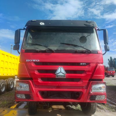 2024 Sinotruk Fahrgestell Gebrauchtes Schwerlastfahrzeug HOWO Selbstdumping 371HP Euro 3 Transportfahrzeug