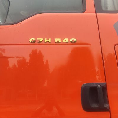 Anhänger mit Luftfederungssitz für Zugmaschinen mit einer Kapazität von &gt; 8 L und für Schwerlastfahrzeuge
