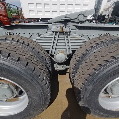 ISO-zertifizierter 6×4 Antriebsrad, gebrauchter Diesel-Gelenkfahrzeug mit 400 L Kraftstoffbehälter
