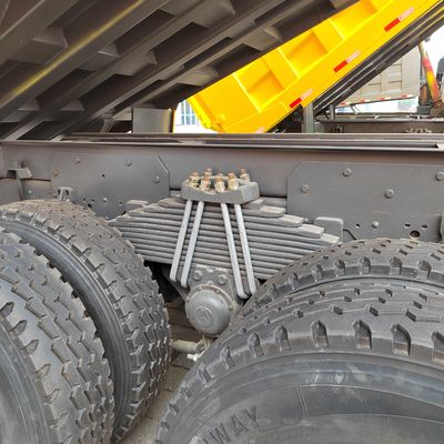 Gebrauchtes Sinotruk N7 6X4 Dump Truck mit Ladungshandgetriebe und hydraulischer Lenkung