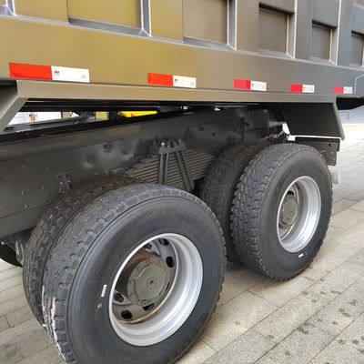 11m*2,55m*3,45m Diesel-HOWO N7 Dump Truck für den Schwerlastverkehr