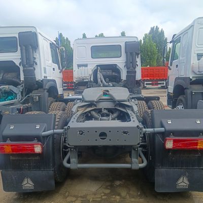 Sitrak 6X4 HOWO Traktor für den Transport und die Lieferung von Gütern aus Kohlenstoffstahl