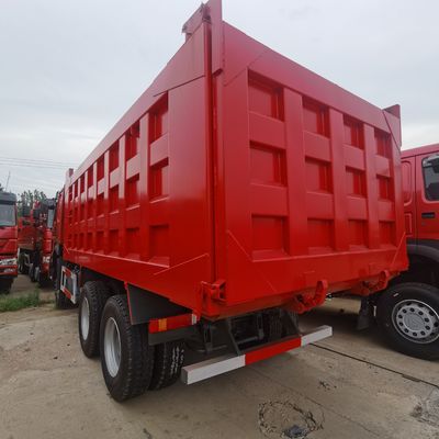 Spezialisierte Bergbau-Ausrüstung Sinotruck Gebrauchtdump Truck mit DOT-Zertifizierung und Reifen
