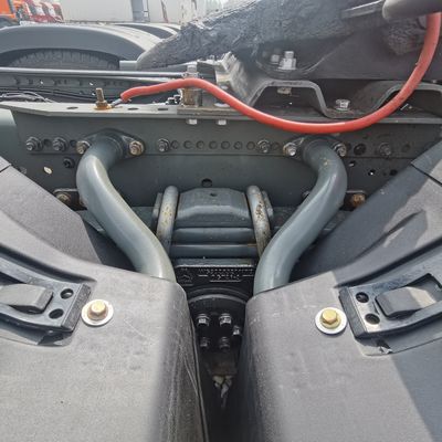 Gebrauchtes Traktor zu einem sehr sparsamen Preis mit einer Motorkapazität von &gt; 8 L und Euro 5 Emissionsstandard