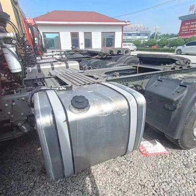 Gebrauchtes Sinotruk HOWO 6X4 Traktorfahrzeug für Ihren Fernverkehr