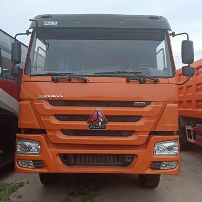 Reifen Sinotruk 371 PS Bergbaufahrzeug Hydraulisches Lenkschassis Lastwagen mit Leistungshilfe