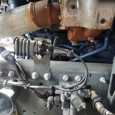 Kraftstoff- Sinotruck Traktor Gebrauchtwagen für den Güterverkehr 6,5x2,5x4m 400L Kraftstoffbehälter