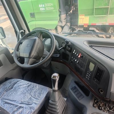 Gütertransport maßgeschneiderter schwerer HOWO-LKW-Traktor mit Rohrlosen Reifendesign