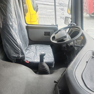 Kraftfahrzeuge mit einer Kapazität von 4-6 L