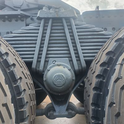 Schwerlast-Traktor und Güterwagen der National Heavy Duty Truck Group