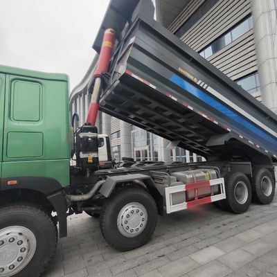 31-40 t Ladekapazität Sinotruck Off-Road Dump Truck für Bauvorhaben in Nigeria