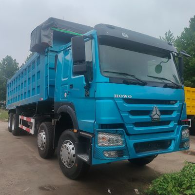 8800.000kg Paket Bruttogewicht Schwerlastwagen HOWO 8X4 Rad-Dump-Truck für den Bergbau