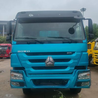 Emissionsstandard Euro2/Euro3/Euro4 HOWO 8X4-Rad-Dump-Truck zum Ziehen von Sattelanhängern