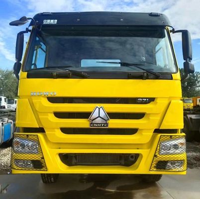 6.8x2.5x3.8m Heavy Duty HOWO Traktor Transport Truck 2024 Modell Rohrloser Reifenentwurf