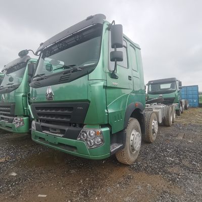 Newbase Gebraucht-Schwerlastwagen mit 400-600L Tank und langlebigen Reifen