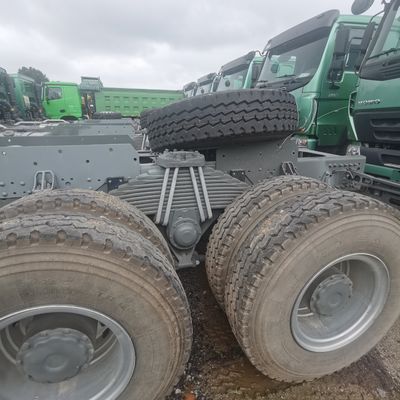 Reifen und 400-600L Kraftstoffbehälter Schwerlast-Traktor für Fernbeförderung