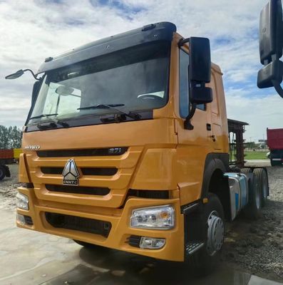 351-450 PS-Lkw-Traktor mit manuellem Getriebe für das Ziehen eines Semi-Anhängers mit 600 L-Tank