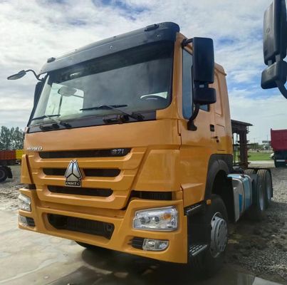 Erste Zahlung Wirtschaftlich 2024 Schwerlastwagen 6x4 Traktor mit 600L Tank