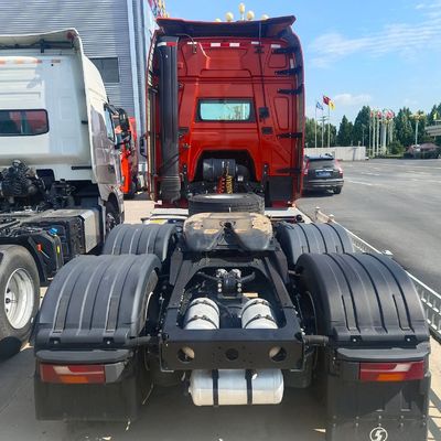 Kohlenstoffstahl-Frachtwagen Diesel-Traktor-Lkw Delong X6000 mit 1000L Luftfederungssitz