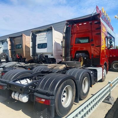 Kohlenstoffstahl-Frachtwagen Diesel-Traktor-Lkw Delong X6000 mit 1000L Luftfederungssitz