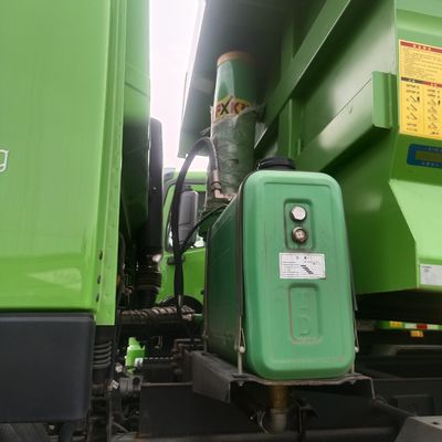 Geschmacklich angepasster Foton-Dumpper 8X4 mit Luftfederungssitz BJ3319Y6GRL-01