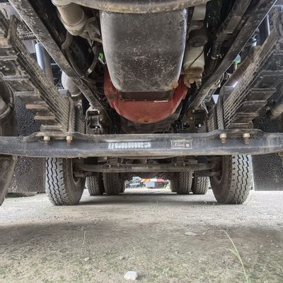 Sitz mit Luftfederung und 600L Kraftstofftank Foton 8X4 Tipper für Fernfahrten