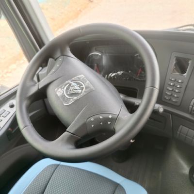 Kohlenstoffstahlfrachtbox 30-40t LHD Rhd 8X4 371HP Euro 3-Dump Truck für den Bergbau