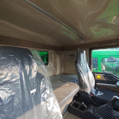 Schwerlasttransporter mit Reifen und Zuverlässigkeit