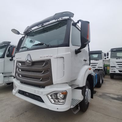 Gebrauchtes HOWO Traktorfahrzeug zum Abschleppen 6800*2500*3200 Abmessungen und Motorkapazität &gt;8L